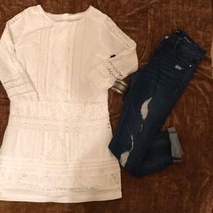 XS White Lace Tunic Button back